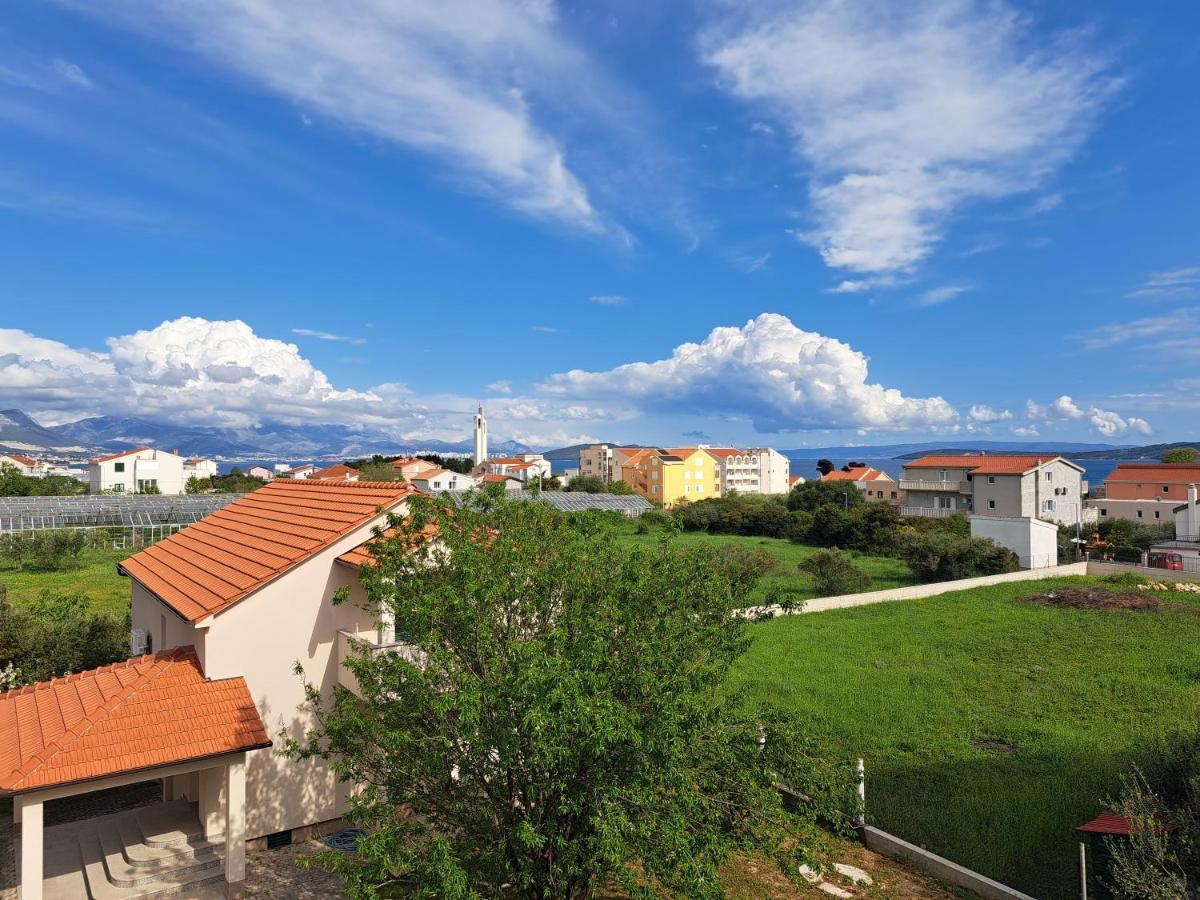 Apartment Penic Kaštela Esterno foto